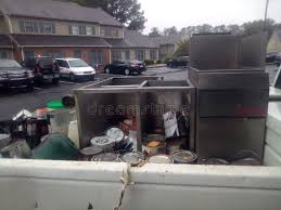 Best Hot Tub Removal  in Hillsdale, MI